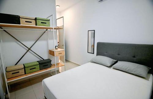 Sungai Buloh Appartement | Relax & Recharge in 3BR condo at The Zizz