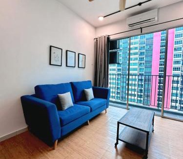 Sungai Buloh Appartement | Relax & Recharge in 3BR condo at The Zizz
