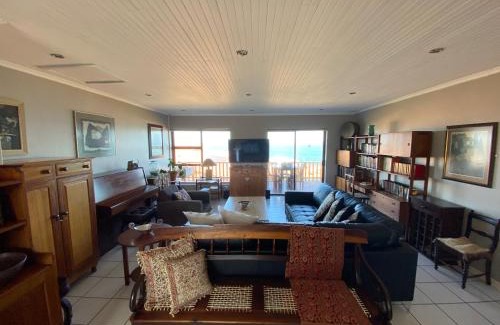 Boggoms Bay Appartement | Relax & Recharge
