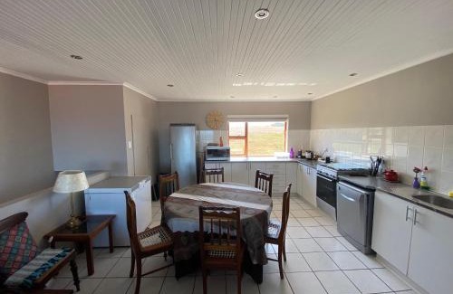 Boggoms Bay Appartement | Relax & Recharge