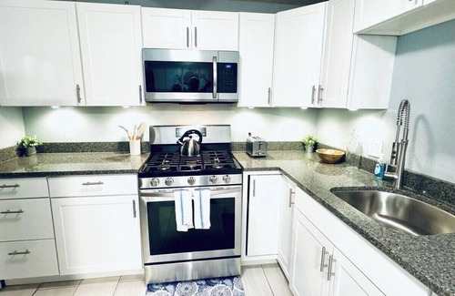 Nederland Maison | Relax & Unwind in 2BR/1BA in Quiet Neighborhood