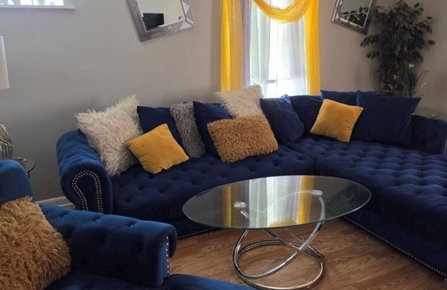 West Pullman Appartement | Relax & Unwind in This Comfortable 3BR Unitn