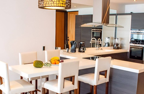 Fryes Beach Maison | Relax with the Waves at This Intimate Oceanfront Sanctuary with 3 Bedrooms