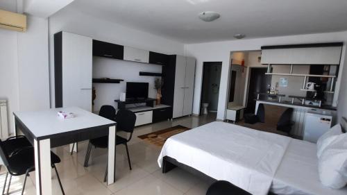 Mangalia Appartement | Relaxare - Check-in - Mangalia plajă