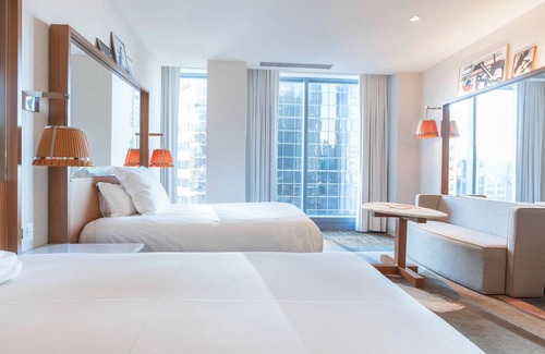 Downtown Seattle Hôtel | Relaxation and Comfort in 2 Rooms with Artful Decor - Near Space Needle!