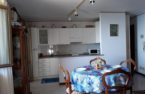 Moneglia Appartement | Détente entre campagne et mer 1. Code CTRA 010037-LT-0207 4 lits