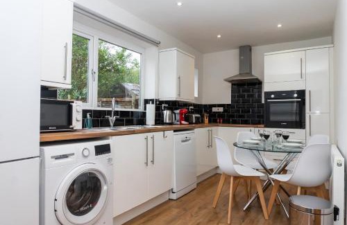 Cribbs Causeway Maison | Relaxation by Olauda SA - 3 Bed House with Free Parking