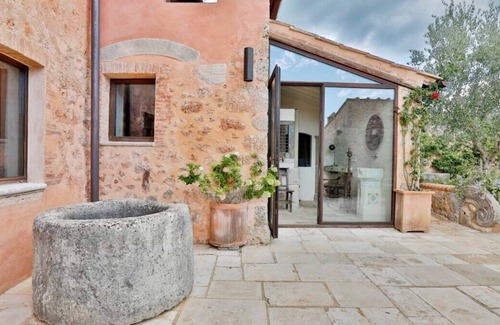 Monteriggioni Villa | Relaxation in the green, in the municipality of Monteriggioni just 7 km from Siena