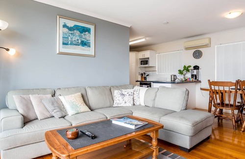 Wynnum Appartement | Relaxed Bayside Living Sleeps 4