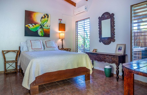 Ojochal Lit Et Petit-Déjeuner | Relaxed, unplugged, Costa Rican-style comfort with a beach access