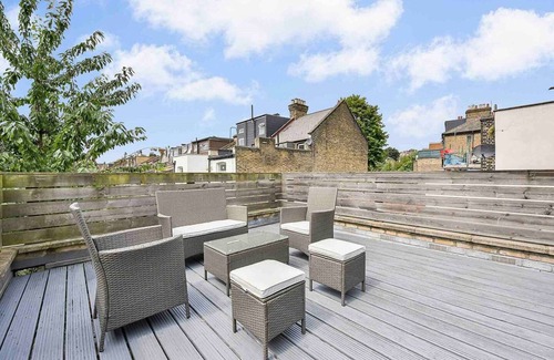 Tollington Appartement | Relaxed Crouch Hill Getaway by MoreThanStays