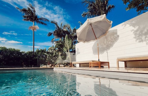 Caringbah Maison | Relaxed holiday oasis close to everything