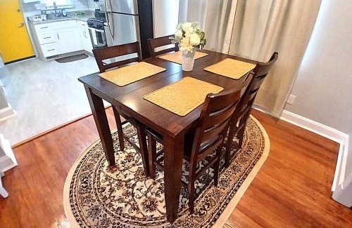 Northeast Lit Et Petit-Déjeuner | Relaxed Private Room in Washington DC