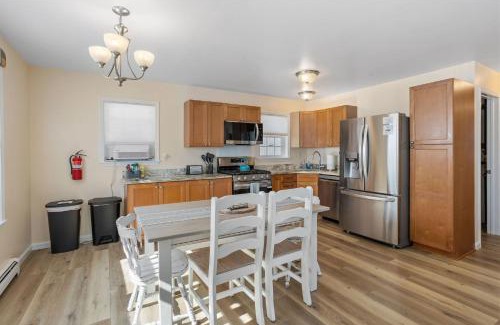 Little Egg Harbor Maison | Relaxing Lagoon Home in Little Egg Harbor
