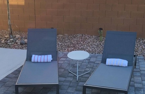 Litchfield Park Maison | Relaxing 4 bdrm home w/ heated pool, great location for everything Phoenix!