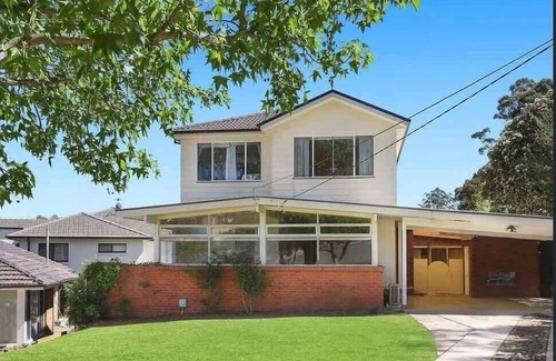 Carlingford Maison | Relaxing 6 Bedroom Escape in Carlingford with Pool