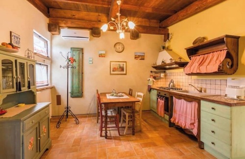 Mondavio Appartement | Relaxing apartment "Poppies" - Agriturismo Borgo la Rovere