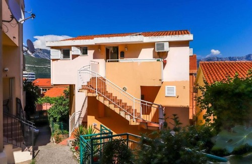 Gospostina Appartement | Relaxing Apt on Budva Coastline - 1 Bedroom Apt