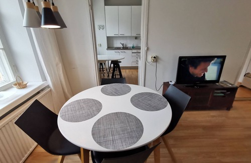 Karhula Appartement | Relaxing Beatiful Studio - Sauna Bath Facility
