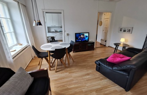 Karhula Appartement | Relaxing Beatiful Studio - Sauna Bath Facility