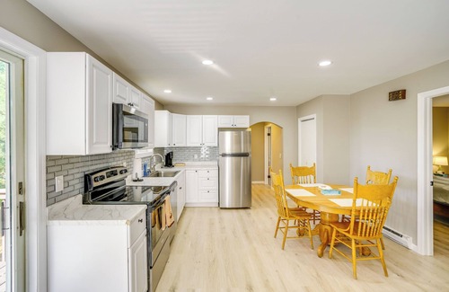Windham Appartement | Relaxing Catskills Apt < 3 Mi to Windham Mountain!