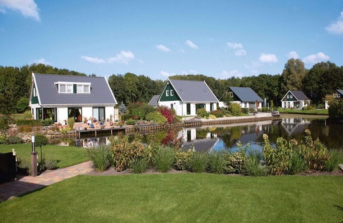 Gasselternijveen Villa | Villa individuelle avec lave-linge, autour d'un lac.