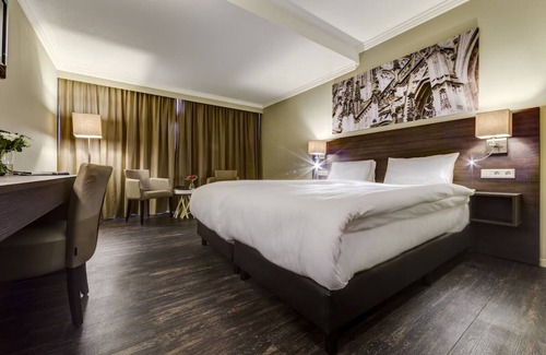 Municipality of 's-Hertogenbosch Hôtel | Relaxing Getaway with Sauna, Bike Rentals & Easy City Access!