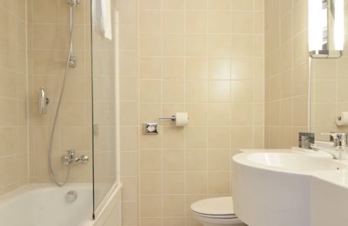 Municipality of 's-Hertogenbosch Hôtel | Relaxing Getaway with Sauna, Bike Rentals & Easy City Access!
