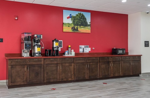 Katy Station Balnéaire | Relaxing Hideaway to Katy! FREE BFast & Parking, Near Leonard E. Merrell Center!