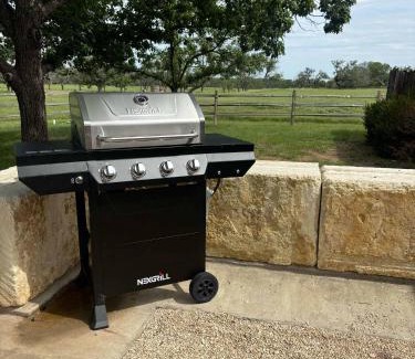 Boerne Maison | Relaxing Hill Country Home with Outdoor Fire Pit