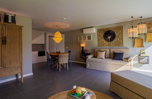 Carvoeira Villa | Relaxing holiday Villa with two bedroom, pool, spa & gym, Cerrado das Fontainhas