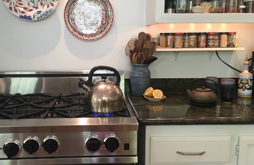 Corona Heights Maison | Maison de détente avec vue imprenable, cuisine du chef et bain à remous au centre de SF