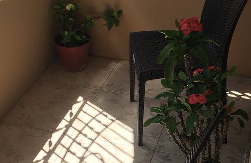 Greater Portmore Maison | Lit king size relaxant