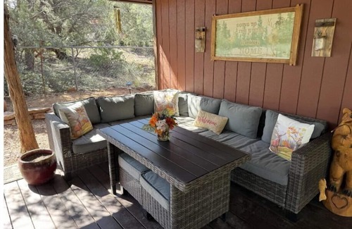 Payson Cabine | Relaxing Mountain Getaway, Rivers, Fishing, Trails, Waterfalls, Hiking, Cabin