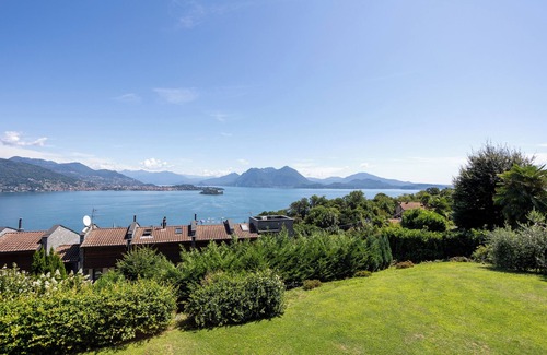Baveno Appartement | Baveno Lake View + Jardin privé + Piscine Swiming
