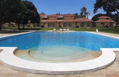 Malindi Cottage | Relaxing one-bedroom cottage with a pool