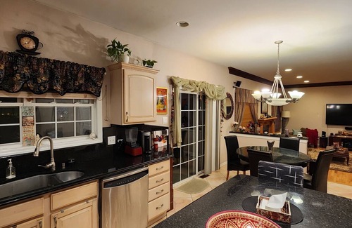 Old Bethpage Maison | Relaxing Perfect Weekend Getaway or Stay Longer, Feel at Home very Spacious