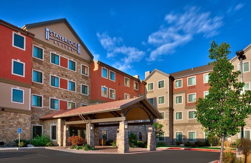 Midvale Copropriété | Relaxing Retreat! 1 Bedroom Suite with Access to a Heated Pool & Hot Tub | Free Breakfast Buffet