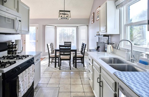 Apex Maison | Charming 3-bedroom house in Apex
