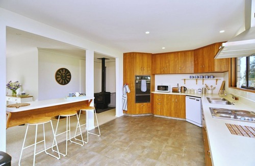 Kaiapoi Maison | Relaxing Rural Getaway – Near Kaiapoi Lakes, Room to Roam
