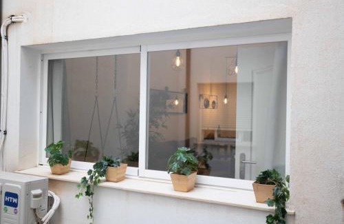 Capuchinos Appartement | Relaxing vacation home @ the heart of Malaga