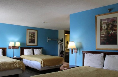 Mount Vernon Maison | Relaxing Vacation! 2 Great Units Near Riverbend Park, Free Breakfast & Parking