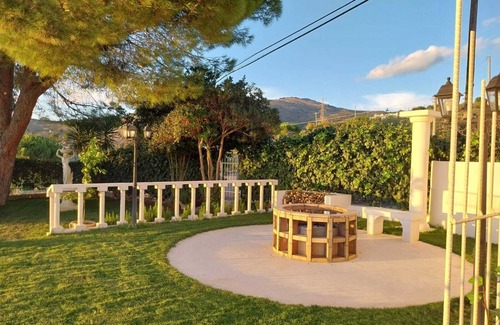 Caccamo Villa | Villa entourée de verdure avec piscine à Caccamo entre Palerme et Cefalu'