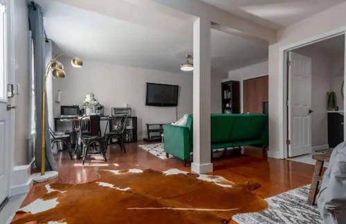 Derry Appartement | Beautiful Remodeled Studio in Southern NH