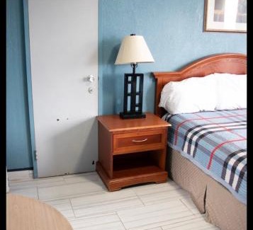 Clinton Hôtel | relaxinn motel
