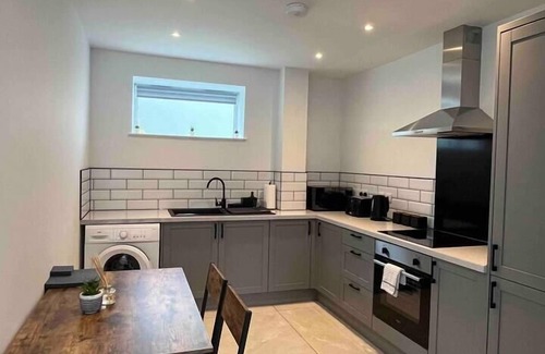 Downham Market Appartement | Remarkable 1-Bed Studio in Downham Market