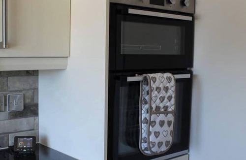 Dukeries Mill Maison | Remarkable 2-Bed House in Walesby Nottinghamshire