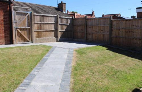 Dukeries Mill Maison | Remarkable 2-Bed House in Walesby Nottinghamshire