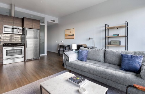 Civic Center Appartement | Remarkable Hayes Valley 1BR w/ Pool, walk to Tech HQs, by Blueground