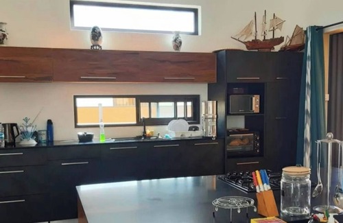 Camp Bestel Maison | Remarkable 3-Bed House in Pointe aux Piments
